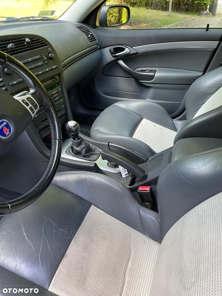Saab 9-3 2.0T Aero - 5