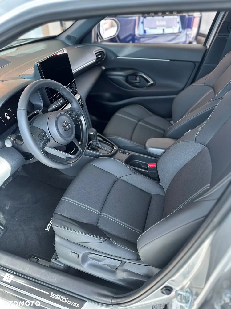 Toyota Yaris Cross Hybrid 1.5 Executive - 7