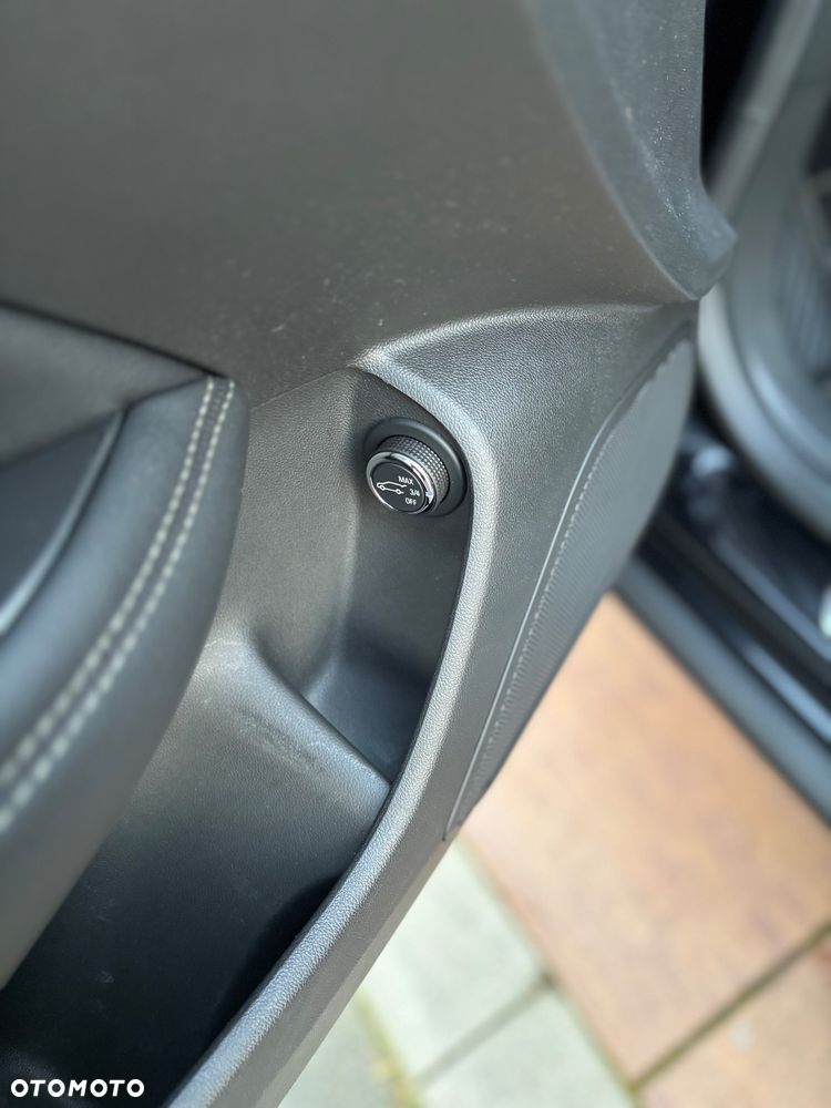 Opel Insignia 2.0 Automatik Ultimate 120 Jahre - 17