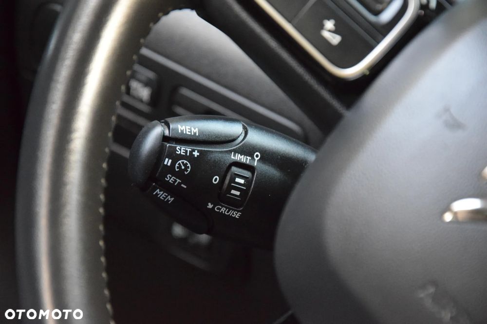 Citroën C3 Aircross 1.2 PureTech Shine S&S EAT6 - 30