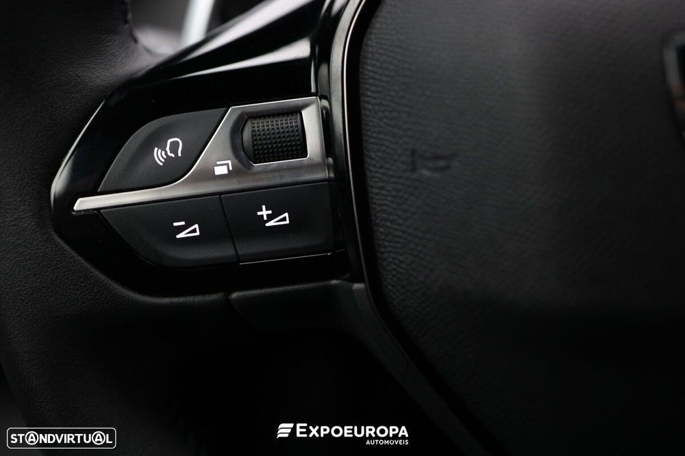 Peugeot 2008 PureTech 130 EAT8 Allure - 10