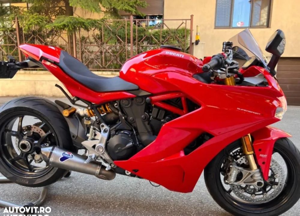 Ducati Supersport S - 1