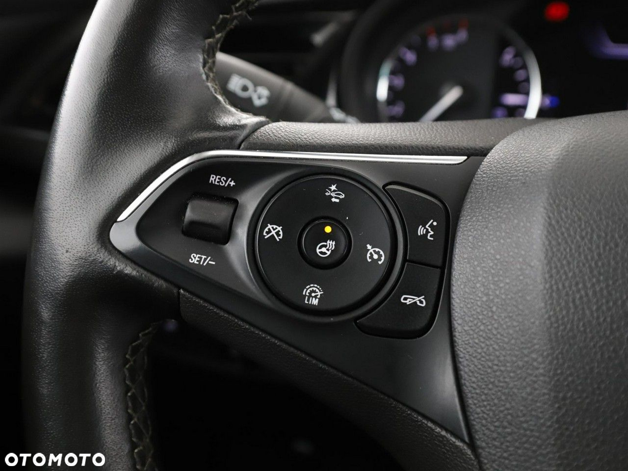 Opel Insignia Grand Sport 1.6 Diesel Business Innovation - 30