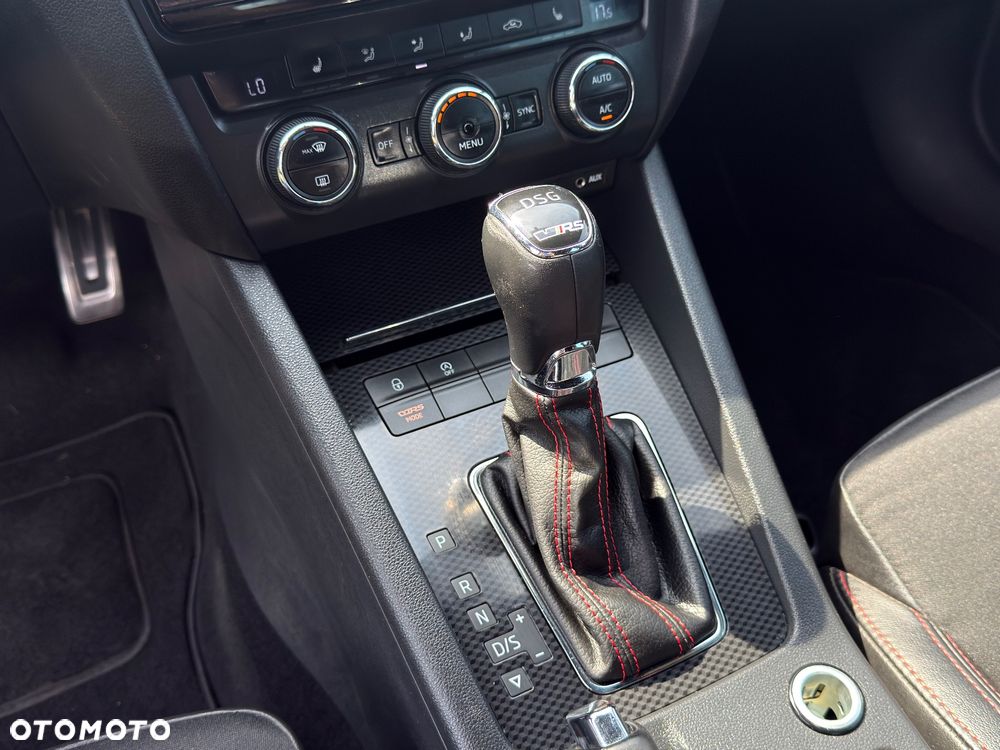 Skoda Octavia 2.0 TDI RS DSG - 24