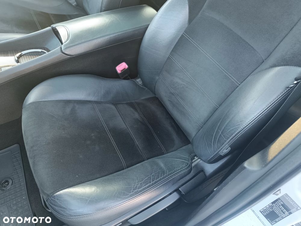 Toyota Avensis 2.0 Sol NAVI MS - 13