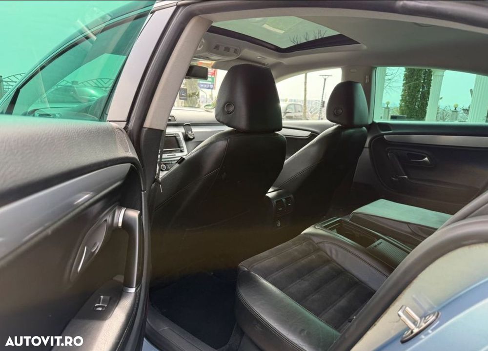 Volkswagen Passat CC 2.0 TDI DSG Exclusive - 11