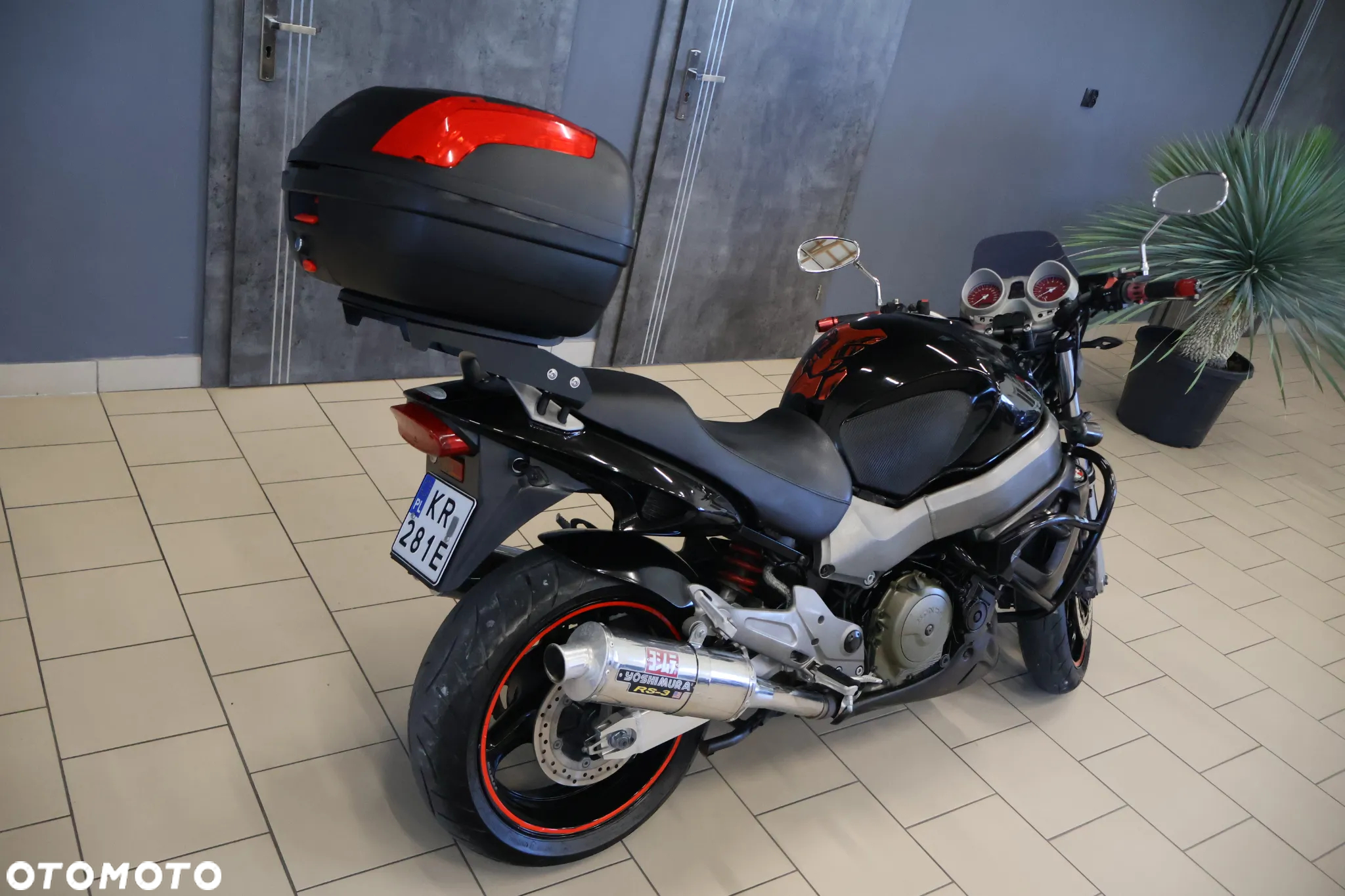 Honda CB - 3
