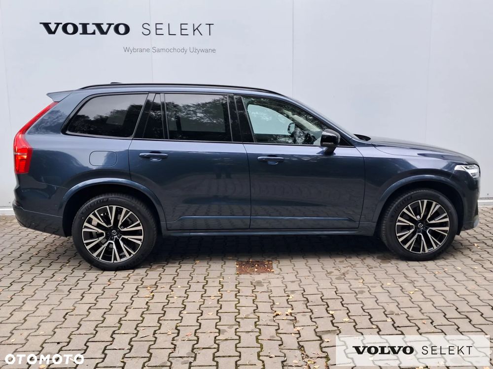 Volvo XC 90 - 7