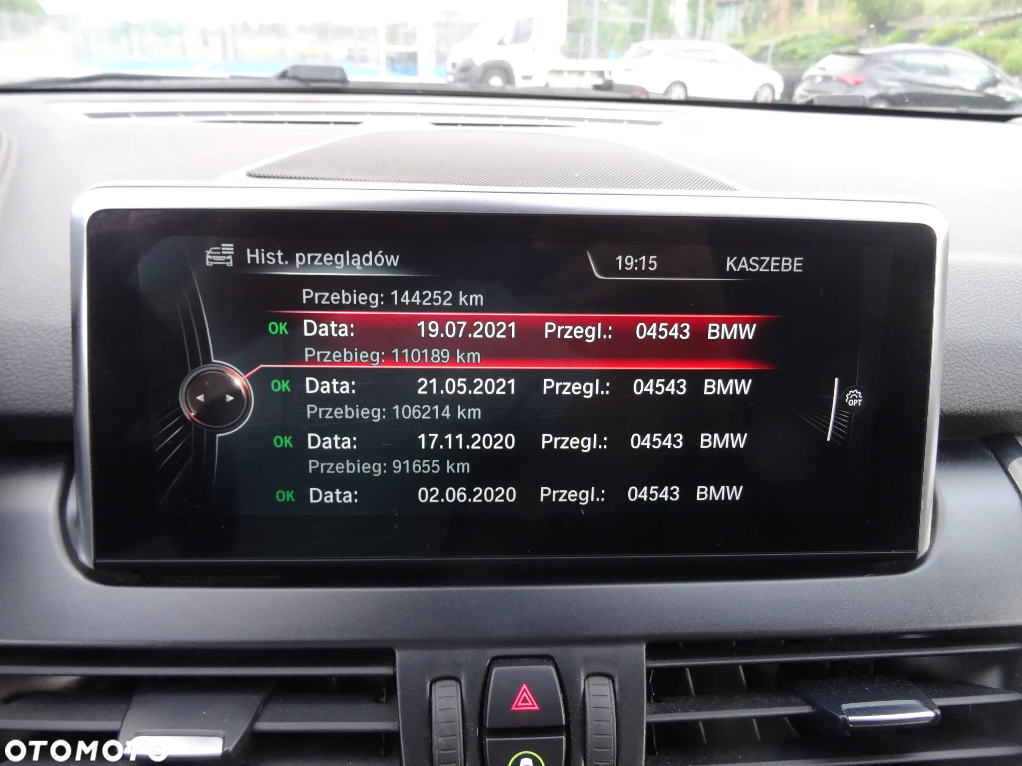 BMW Seria 2 218d Active Tourer Sport Line - 23