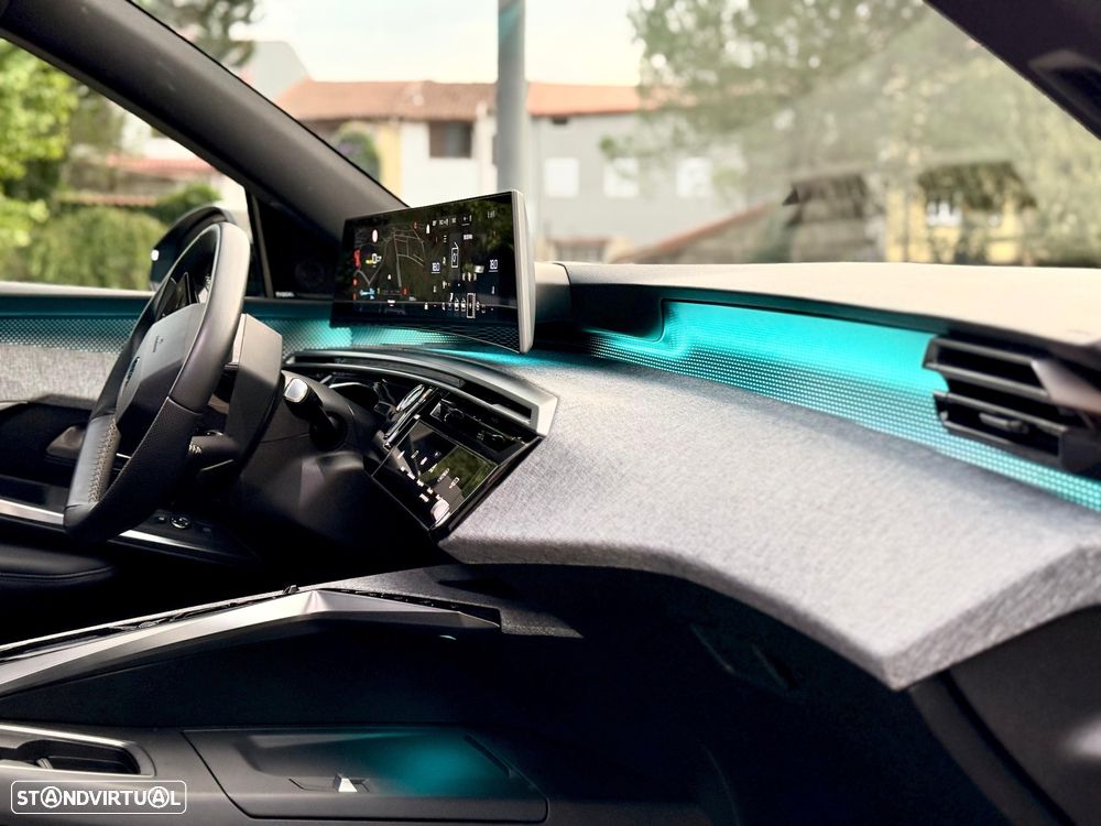 Peugeot E-3008 73 kWh GT - 38