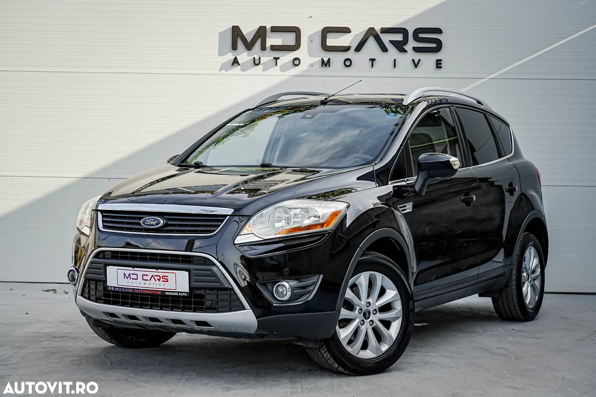 Ford Kuga 2.0 TDCi 4x4 Aut. Titanium - 2