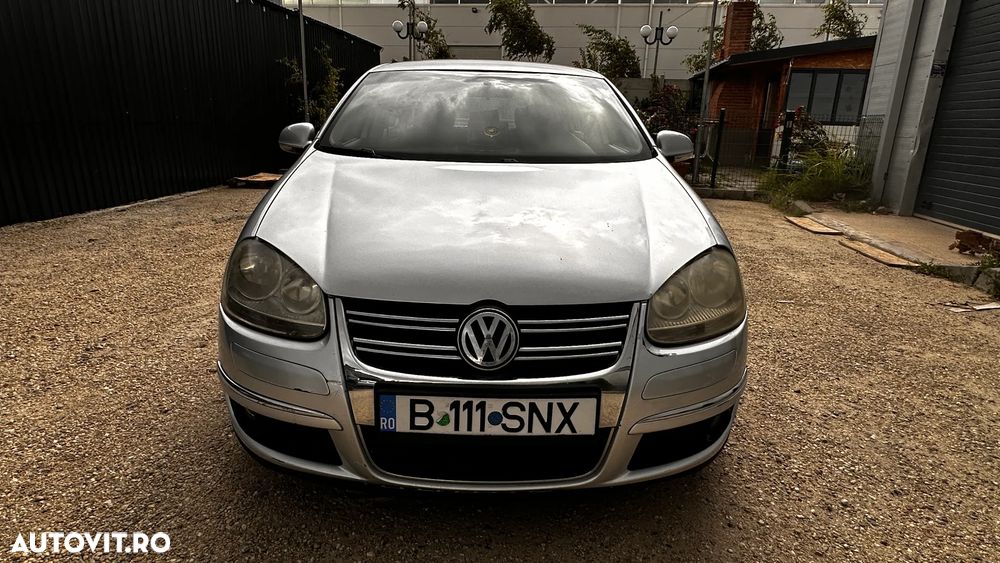 Volkswagen Jetta 1.6 TDI DPF Trendline - 2