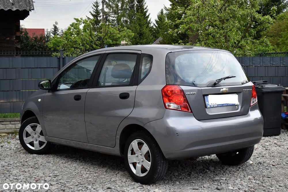 Chevrolet Aveo 1.2 Star (abs) - 12