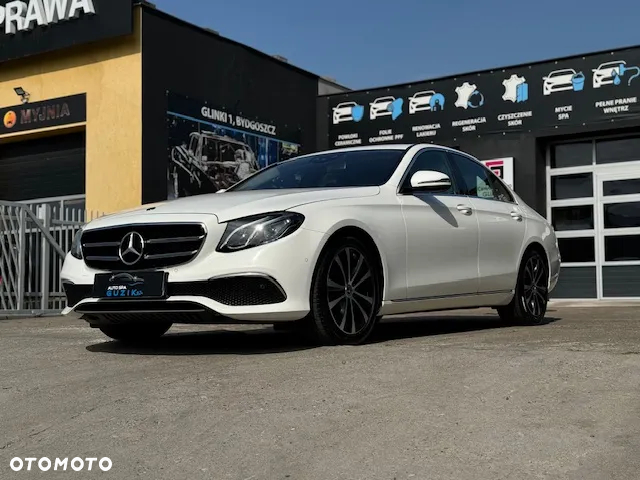 Mercedes-Benz Klasa E 220 d 9G-TRONIC - 33