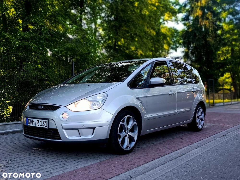Ford S-Max - 9