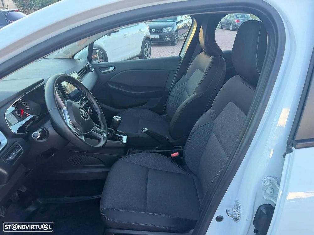 Renault Clio 1.0 TCe Exclusive - 19