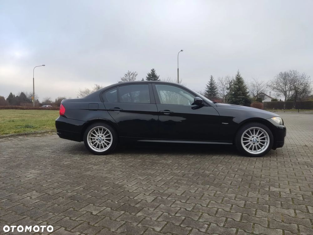 BMW Seria 3 320d DPF - 6