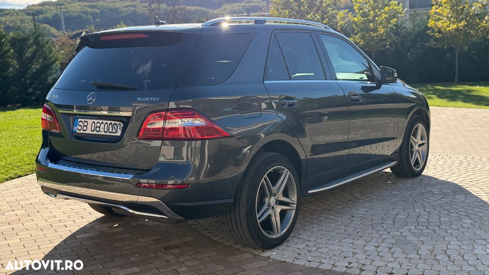 Mercedes-Benz ML 250 BlueTec 4MATIC Aut - 5