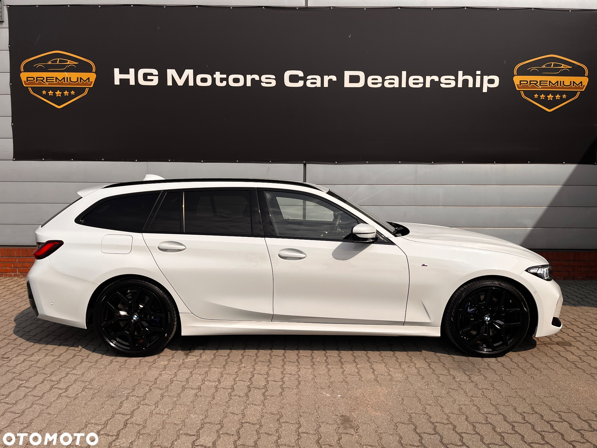 BMW Seria 3 320d Touring M Sport - 18