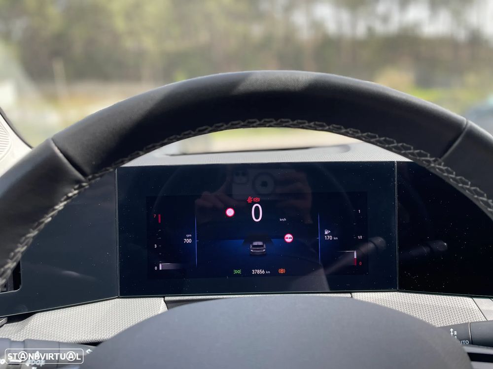 Opel Astra 1.2 T Elegance - 13