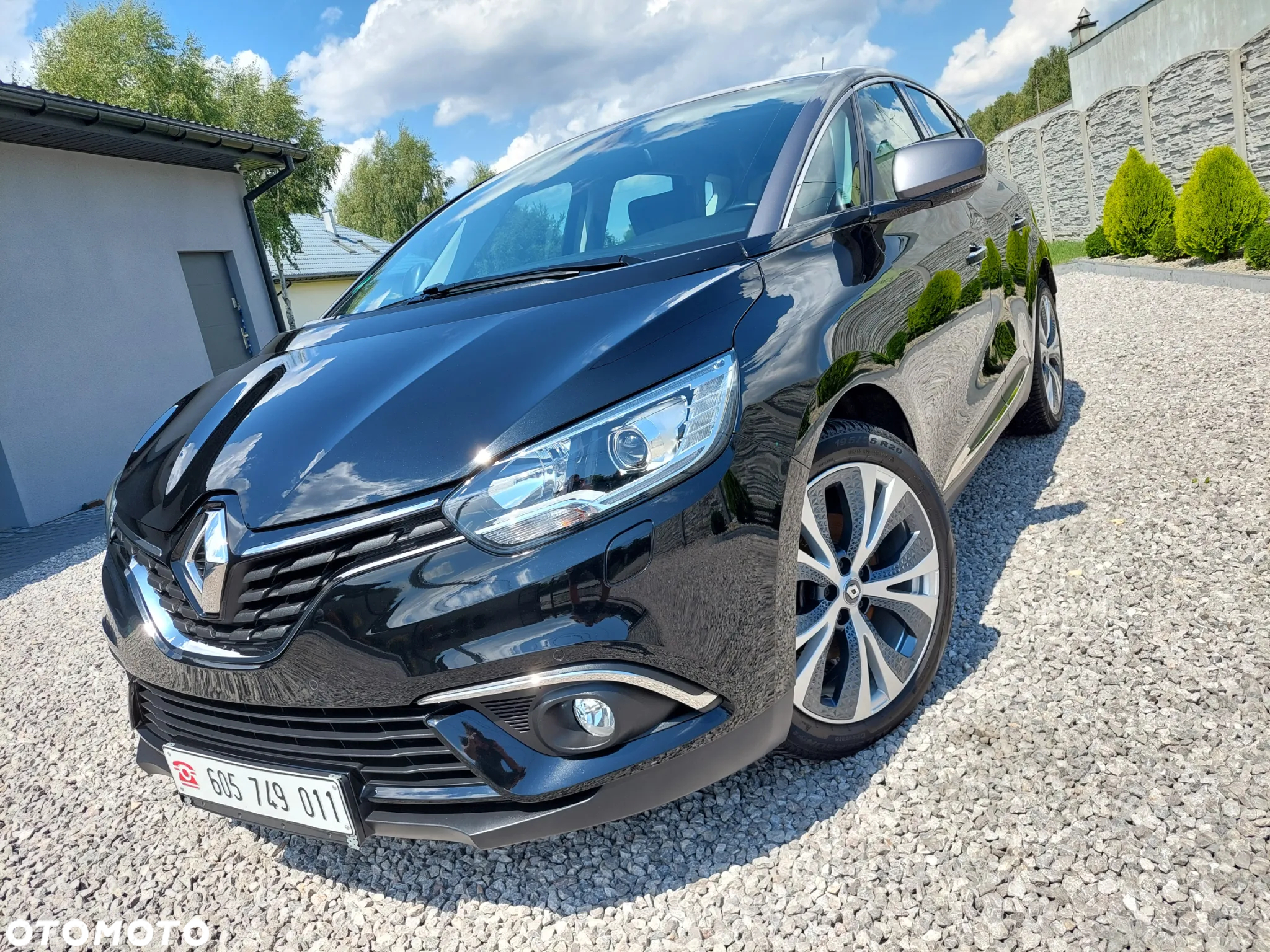 Renault Scenic ENERGY TCe 115 Dynamique - 3