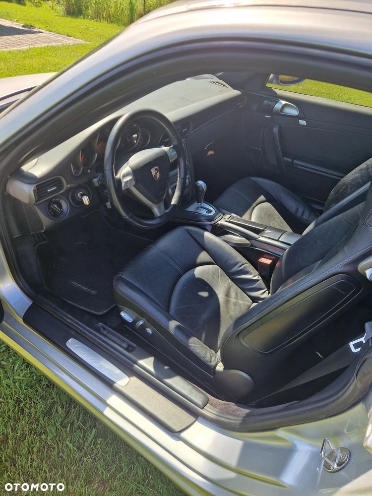 Porsche 911 Carrera Tiptronic S - 7