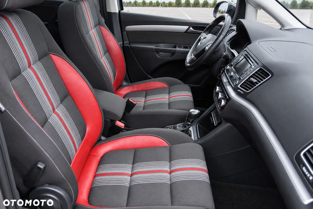Volkswagen Sharan 2.0 TDI DSG Highline - 18
