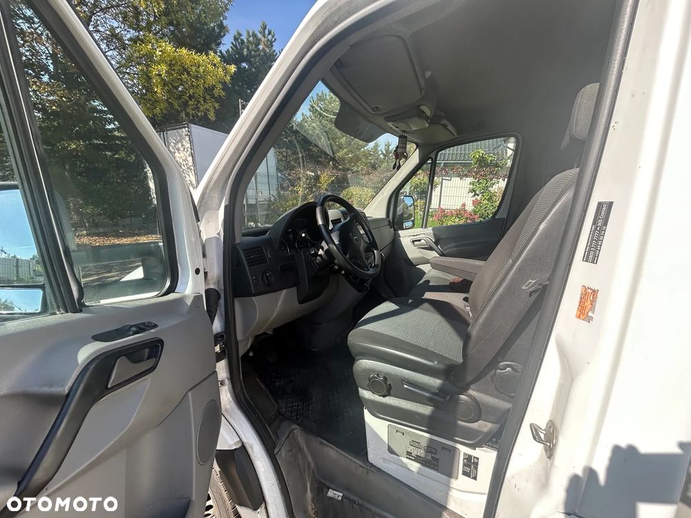 Mercedes-Benz SPRINTER - 26