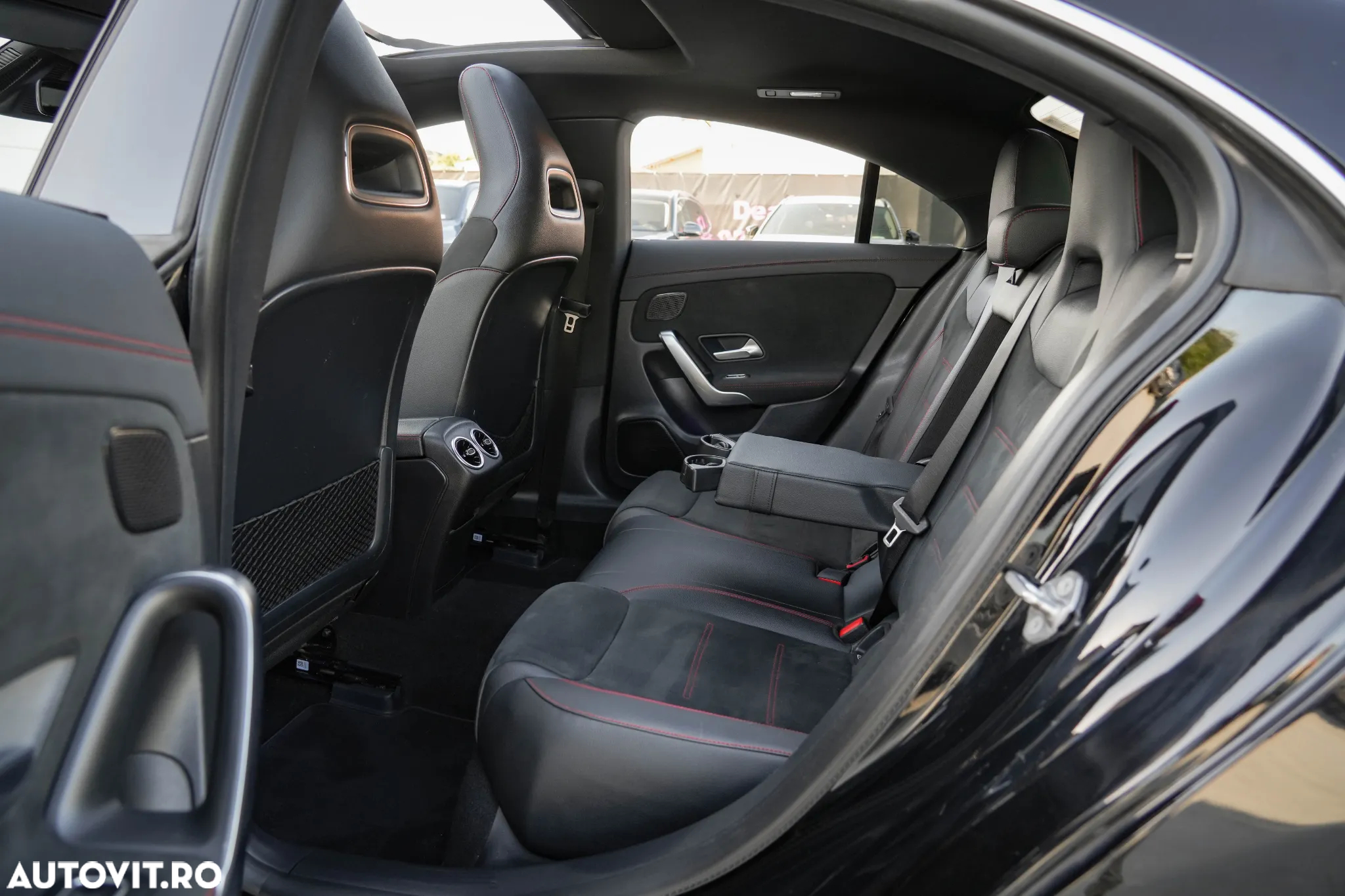 Mercedes-Benz CLA 180 7G-DCT AMG Line - 15