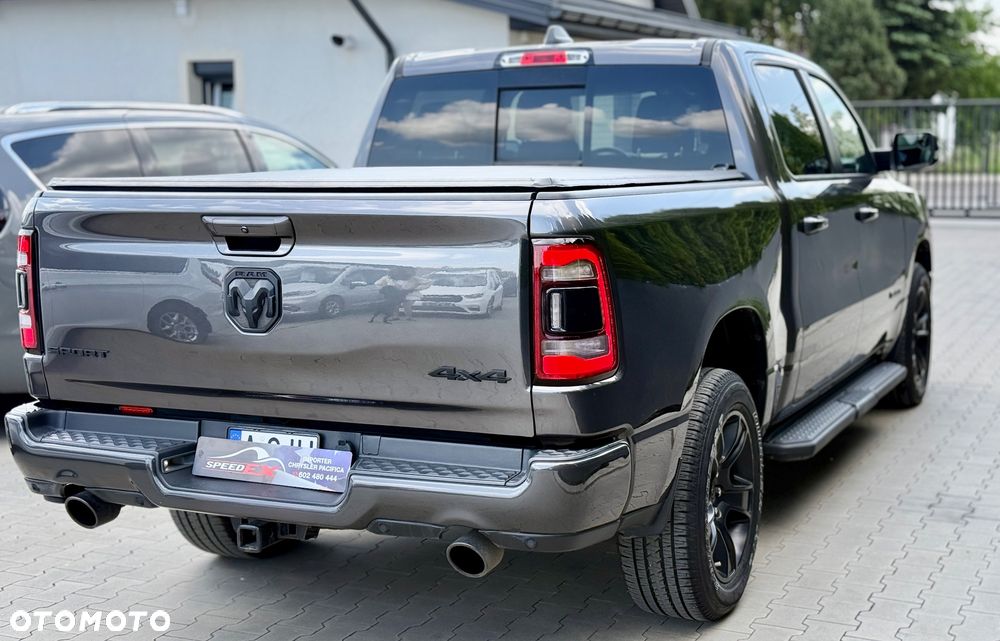RAM 1500 - 12