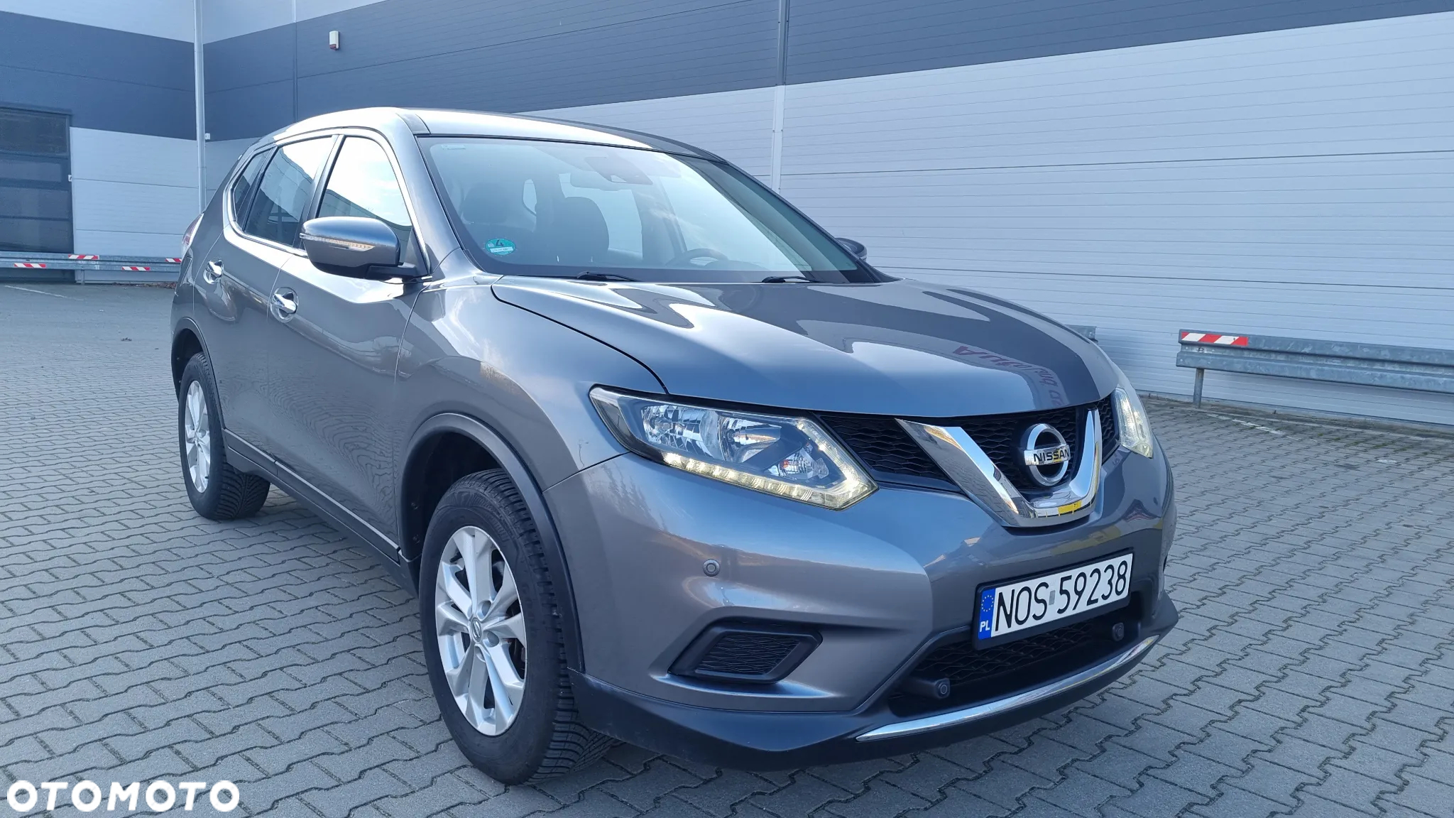 Nissan X-Trail 1.6 DIG-T N-Connecta 2WD - 3