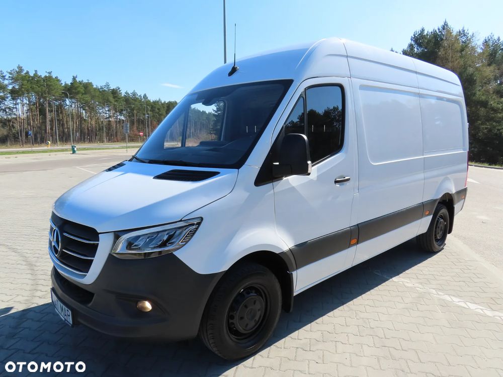 Mercedes-Benz Sprinter 317 CDI 170 KM 9G-Tronic Automat Model 907, L2H2 Furgon Blaszak, Wysoki Dach, 5932 mm Dł, FULL LED, HAK 3500 Kg, Rozstaw Osi 3665 mm, Ładowność 1174 Kg, WZMACNIANY,  Stan Wizualny I Techniczny NOWY Tak Jak Z Taśmy Produkcyjnej Gotowy Dostępny OKAZJA POLECAM - 7