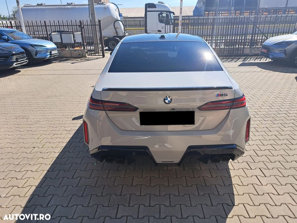 BMW M5 - 11