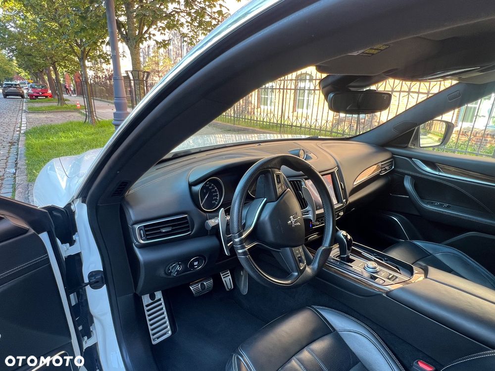 Maserati Levante Modena S - 6