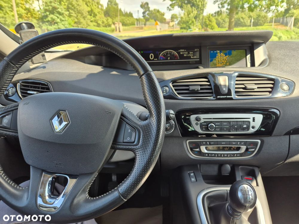 Renault Scenic dCi 130 FAP Start & Stop Bose Edition - 32
