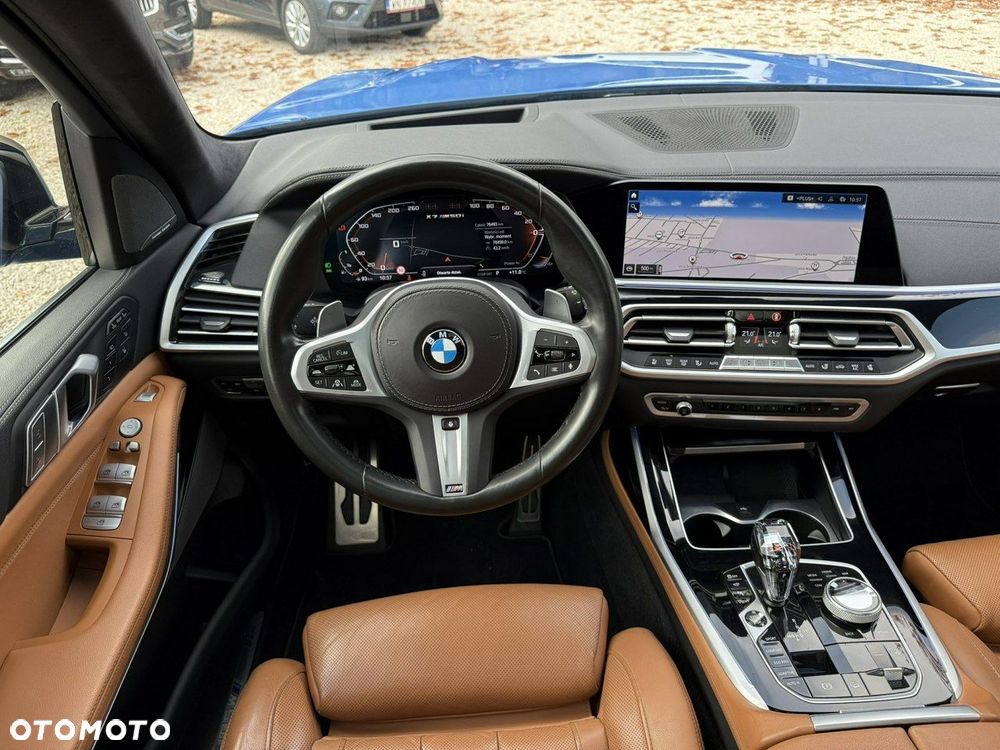 BMW X7 M50i sport - 27