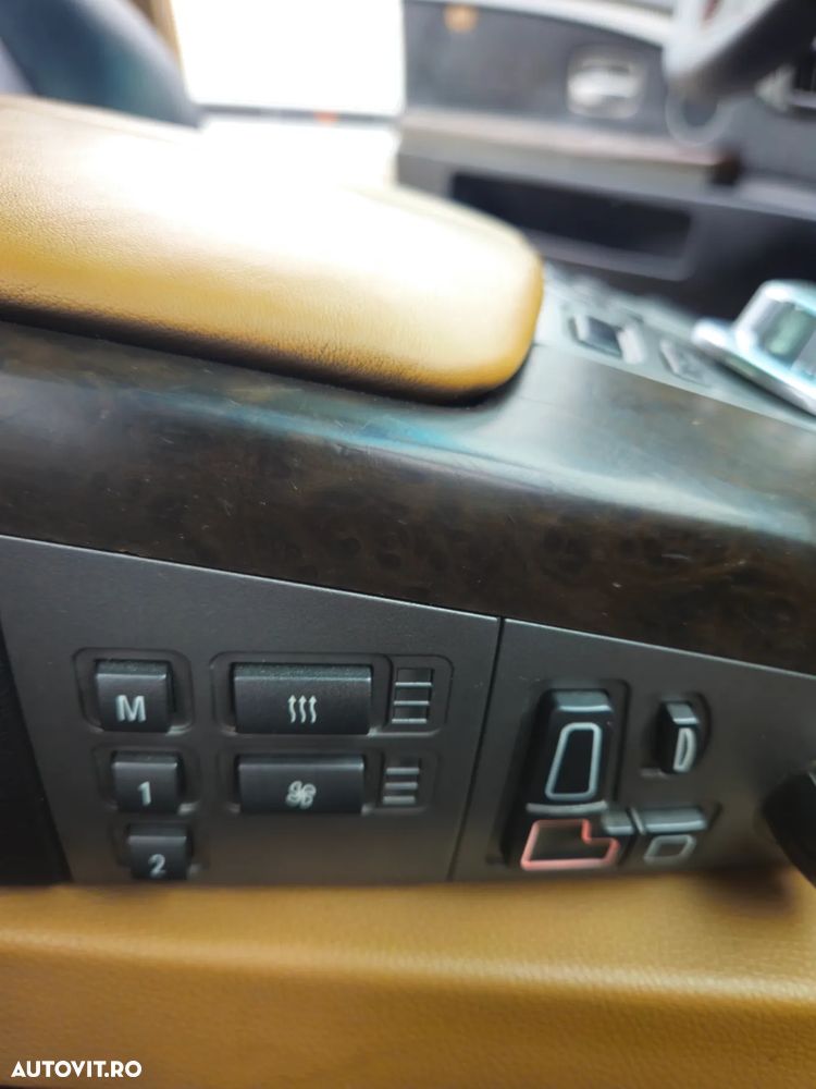 BMW Seria 7 730d A - 20