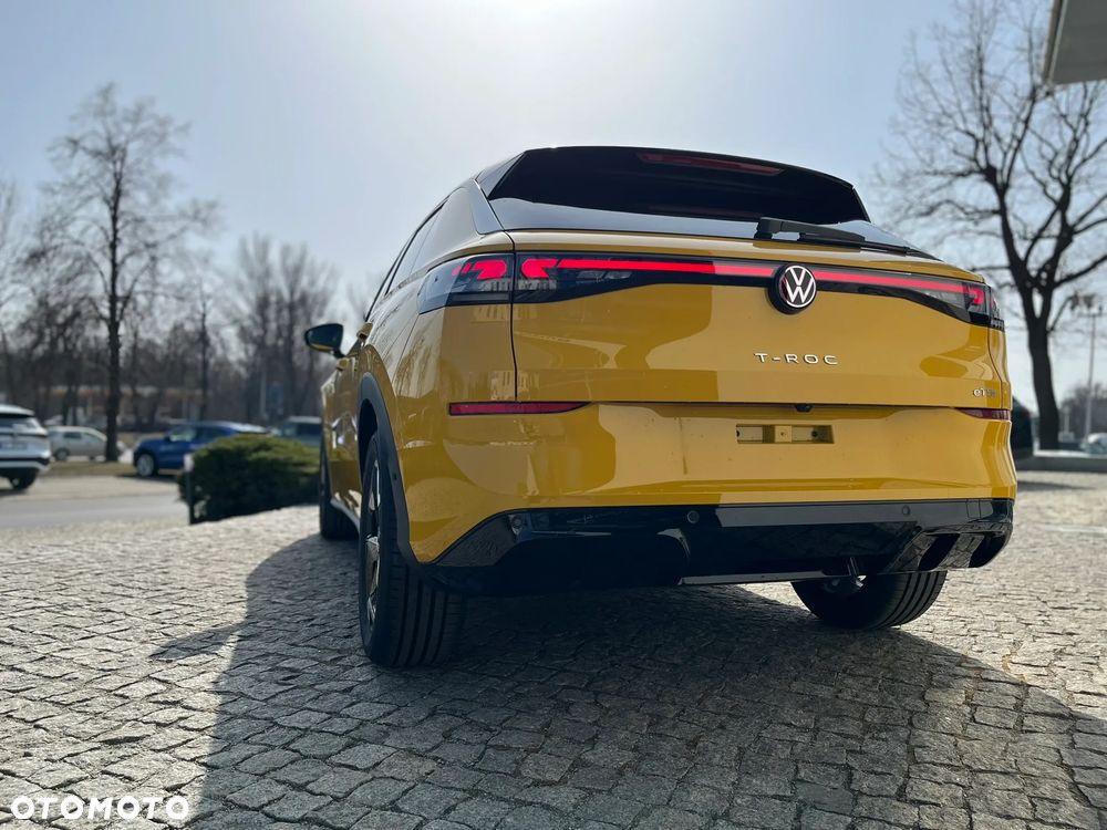 Volkswagen T-Roc 1.5 eTSI OPF DSG R-Line - 21