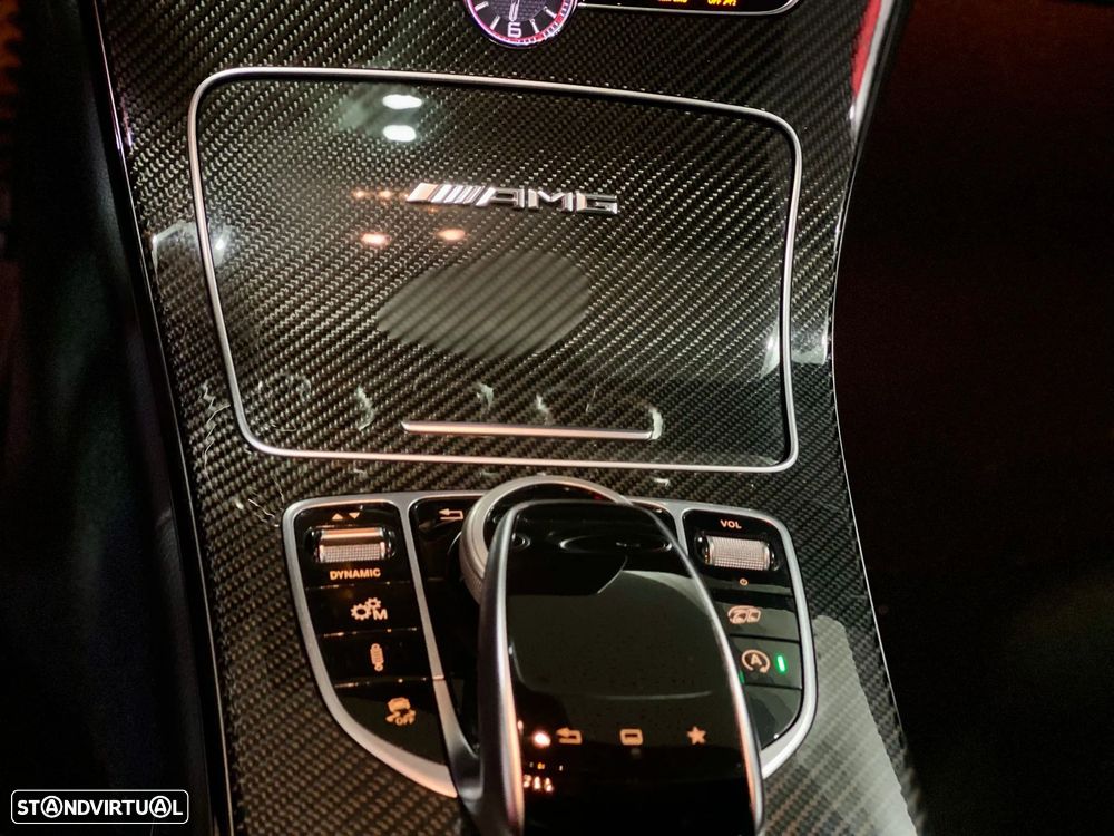 Mercedes-Benz C 63 AMG S - 21