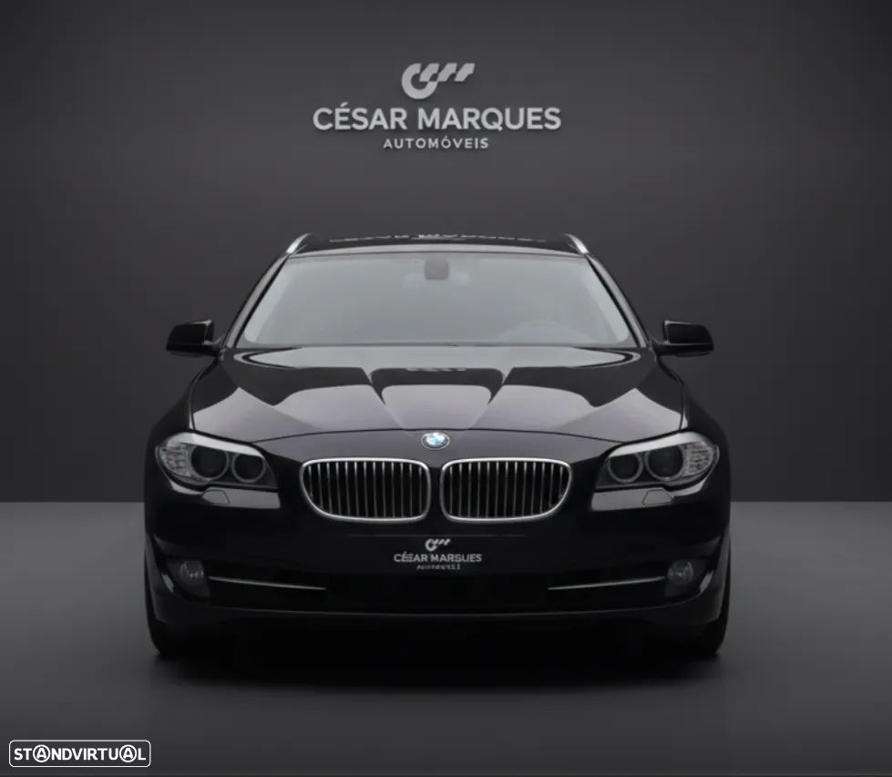 BMW 520 d Line Luxury Auto - 2