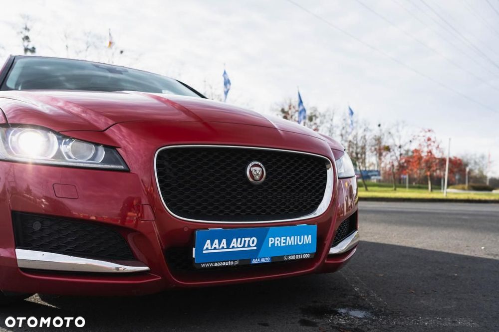 Jaguar XF - 7
