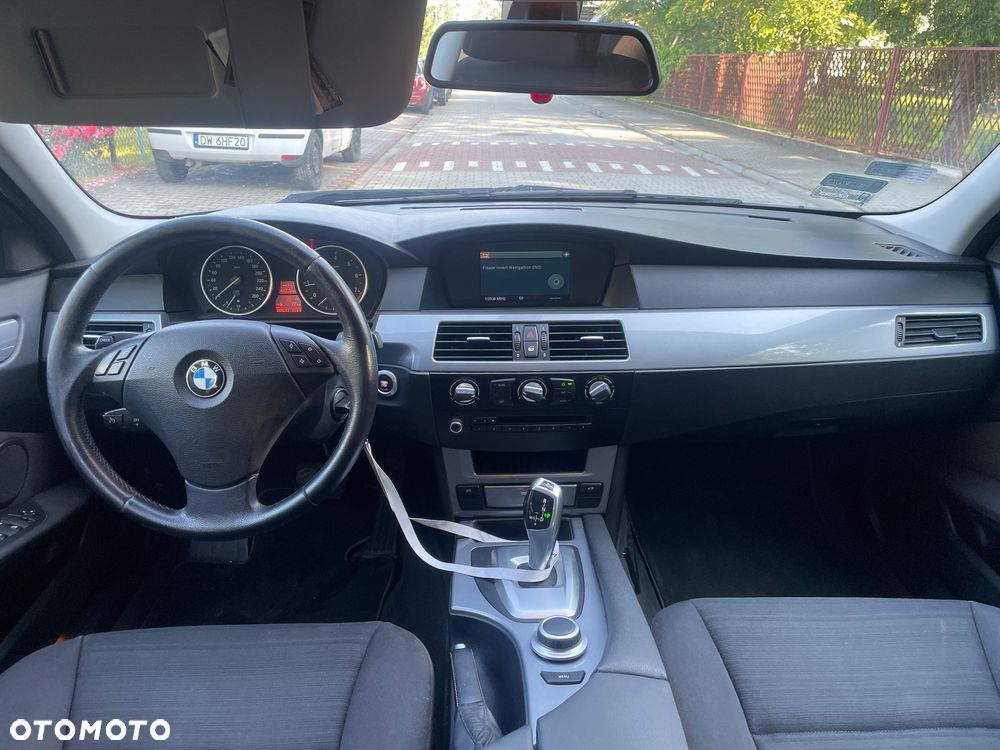 BMW Seria 5 520i - 9