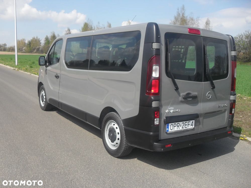 Opel Vivaro - 7