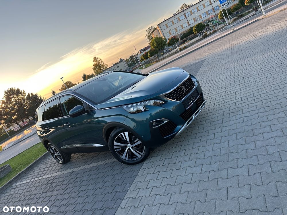 Peugeot 5008 - 32