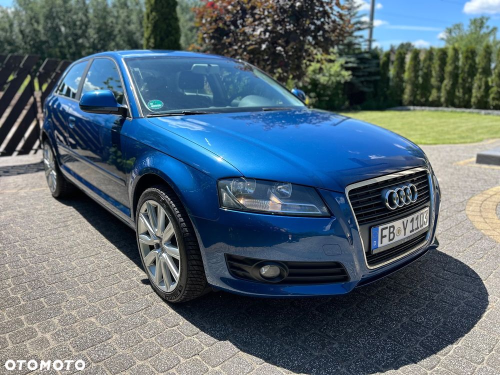 Audi A3 3-drzwiowe 1.6 Attraction - 20