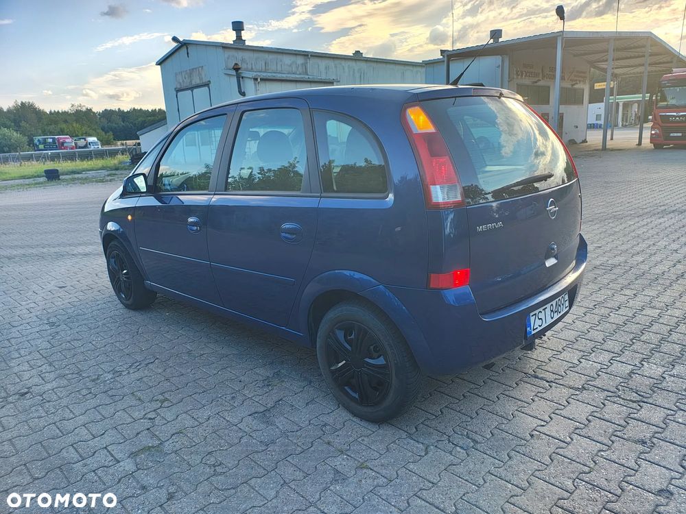 Opel Meriva 1.6 16V Easytronic Cosmo - 22