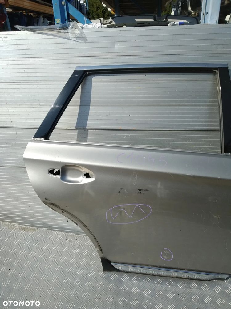C1045 DRZWI SUBARU OUTBACK PRAWE TYŁ - 3