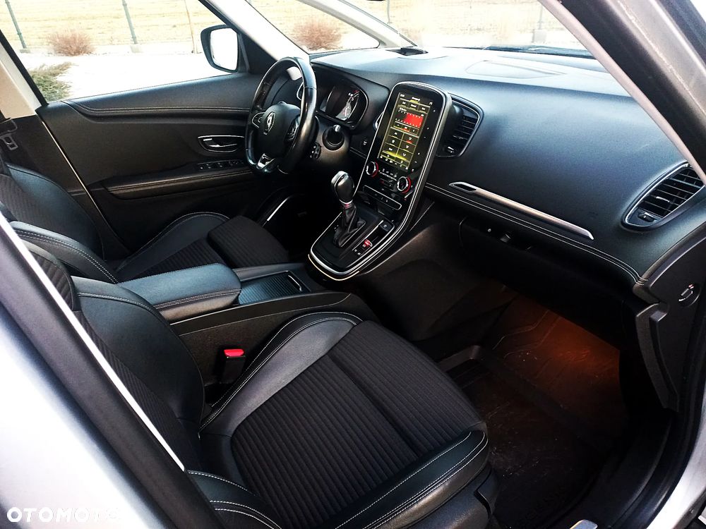 Renault Scenic TCe 140 GPF EDC BOSE EDITION - 21