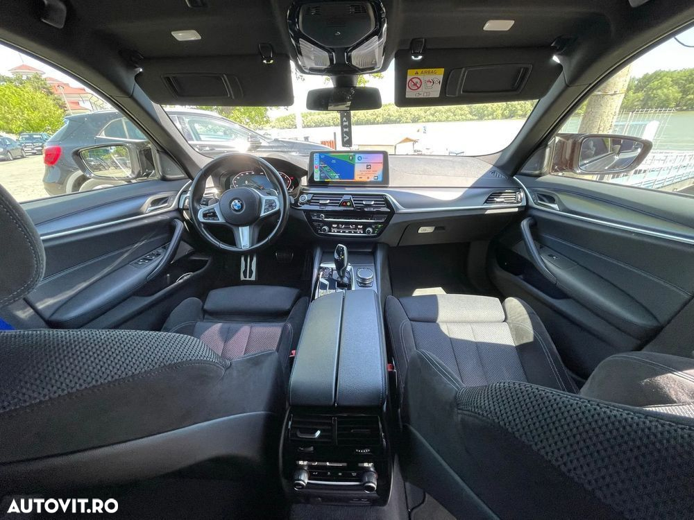 BMW Seria 5 530d xDrive AT MHEV - 11