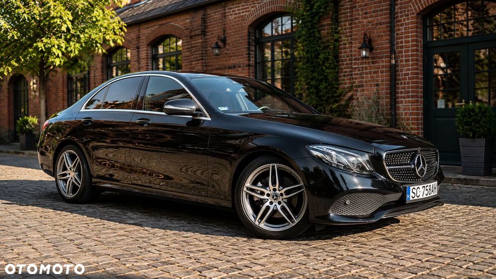 Mercedes-Benz Klasa E 220 d 9G-TRONIC - 1